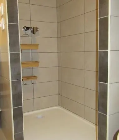 Apartamento Lumineux Deux Pieces En Rez De Jardin Hyères