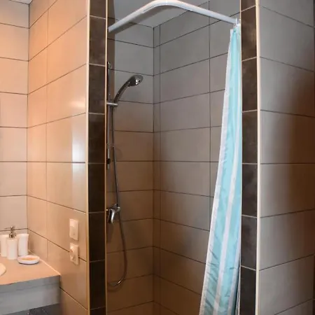 شقة Lumineux Deux Pieces En Rez De Jardin